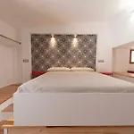 דירה Restituta41